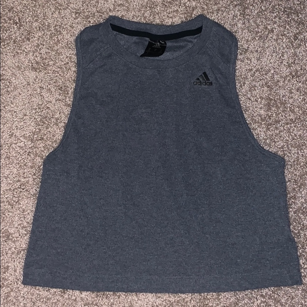 Adidas crop top size XS